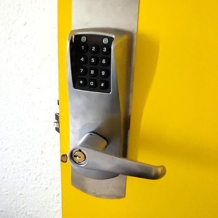 Motel 24H Hannover Bagian luar foto